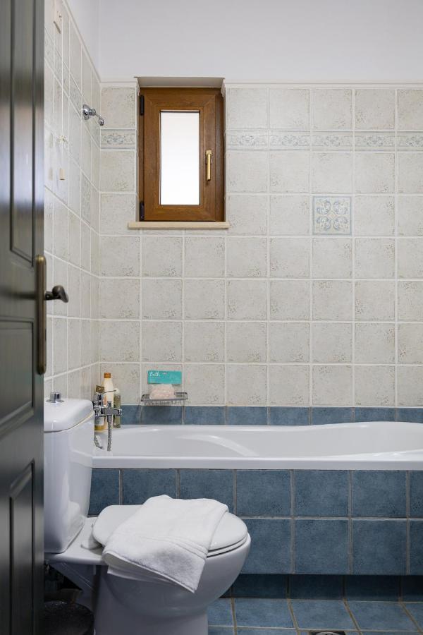 Eleftheria Private Pool/garden/view/3bdrms/3.5bthrms * Платаньяс